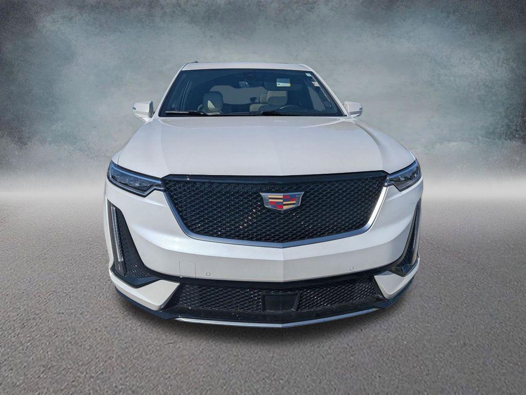 used 2024 Cadillac XT6 car, priced at $48,998