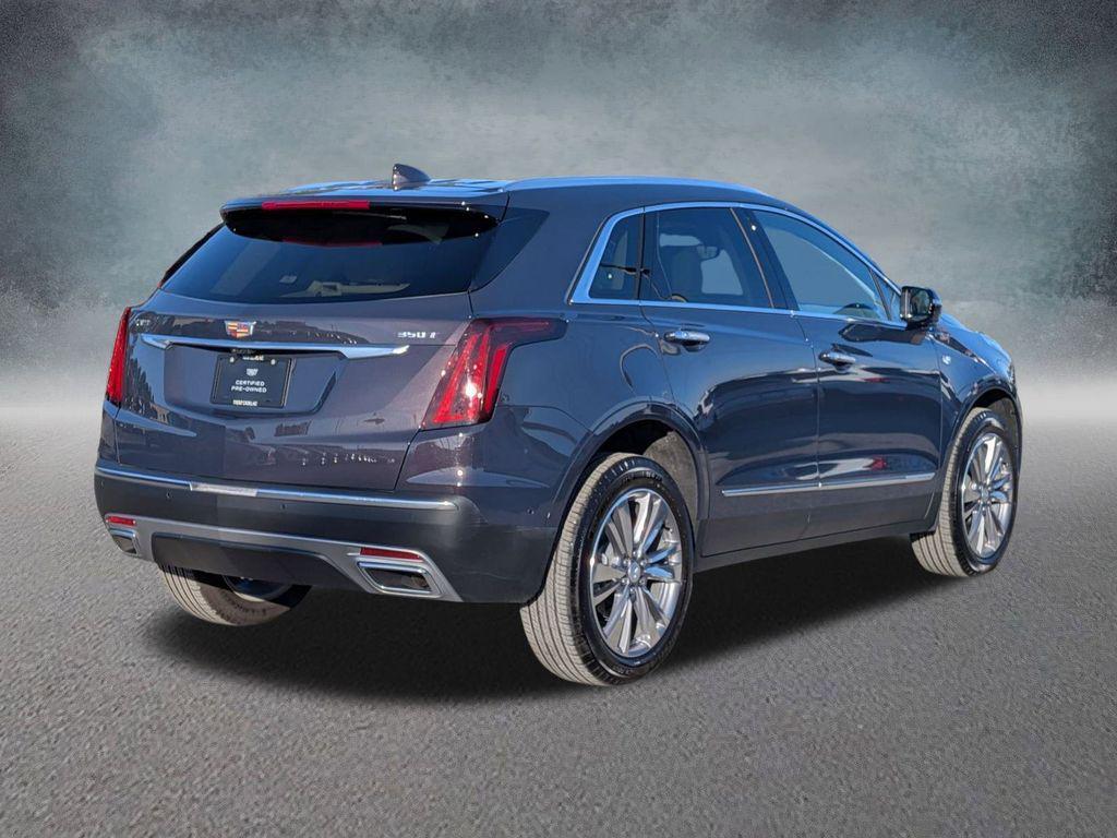 used 2025 Cadillac XT5 car, priced at $41,998