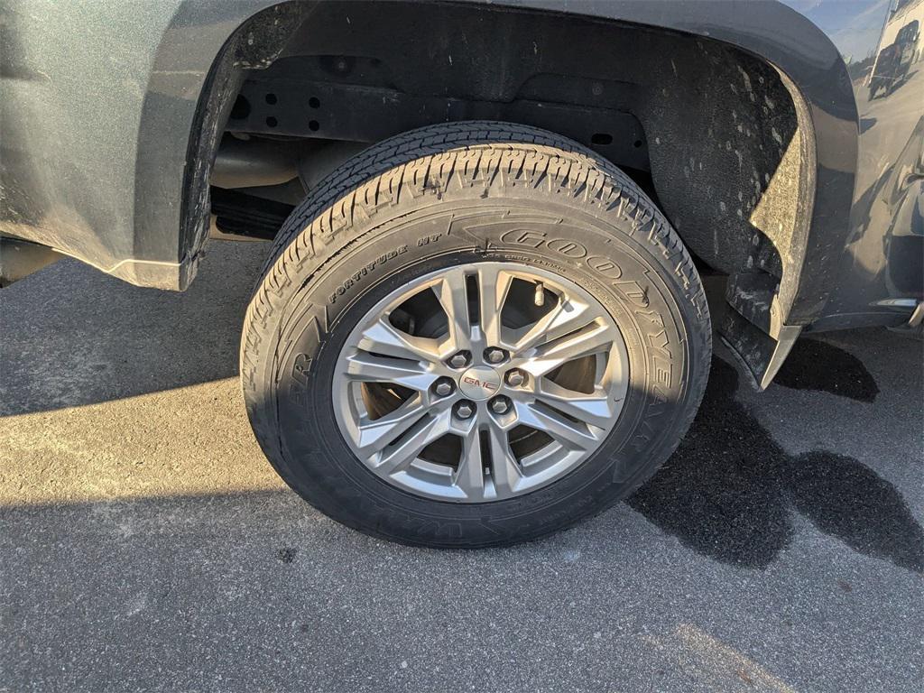 used 2020 GMC Canyon car, priced at $19,595