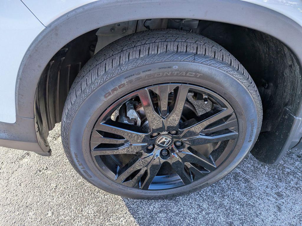 used 2022 Honda Pilot car, priced at $31,000