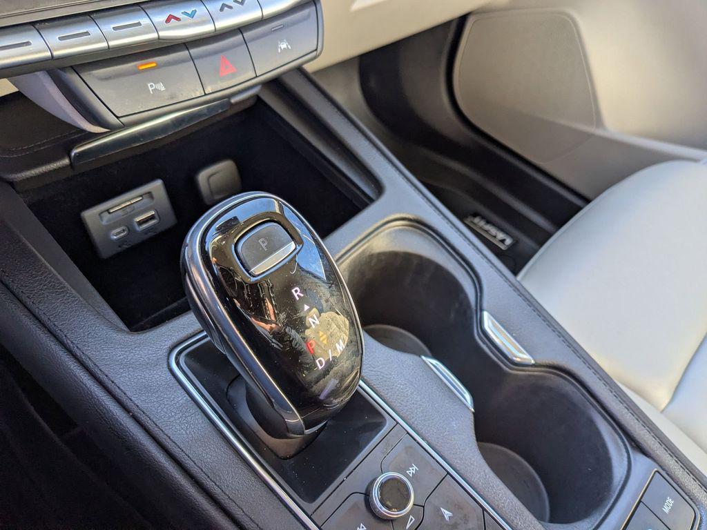 used 2021 Cadillac XT4 car, priced at $26,000