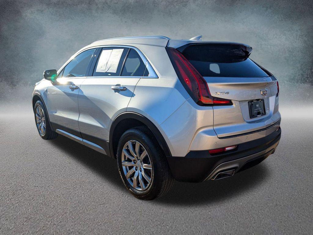 used 2021 Cadillac XT4 car, priced at $26,000