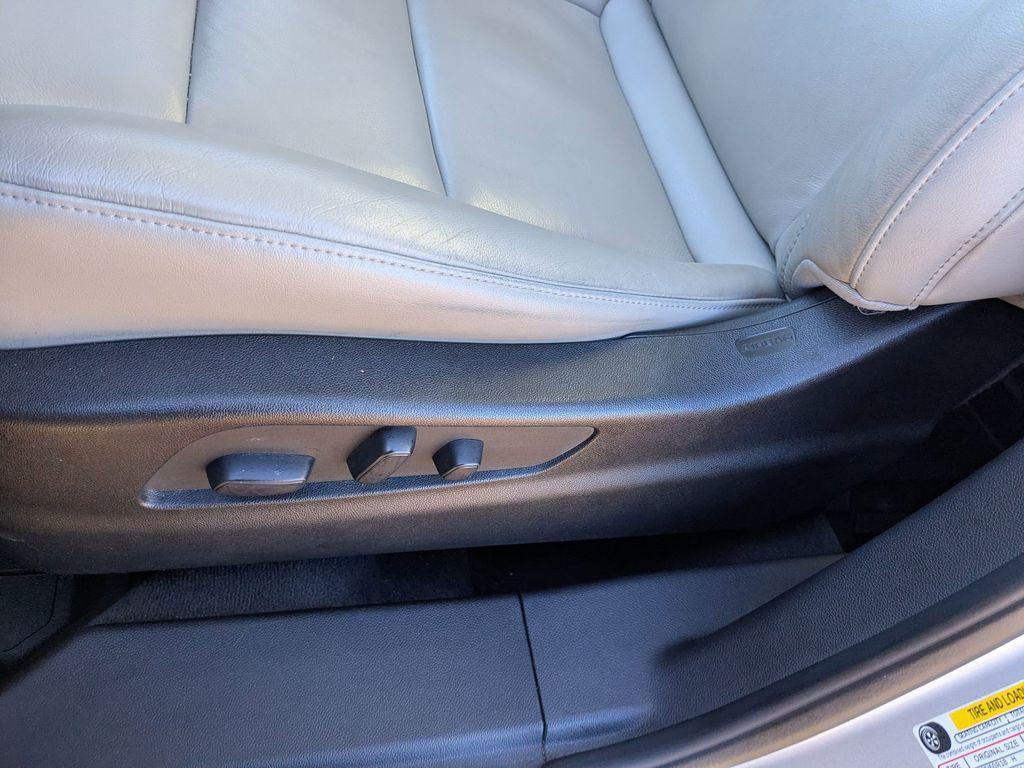 used 2021 Cadillac XT4 car, priced at $26,000