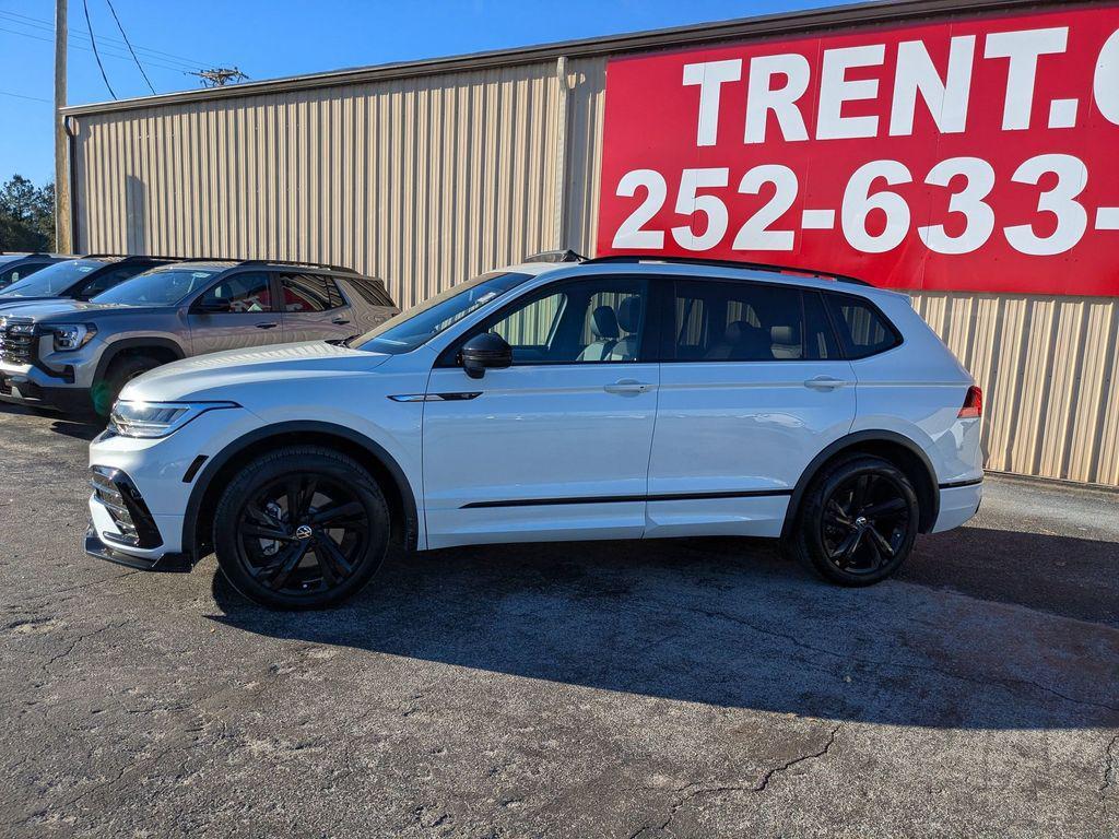 used 2024 Volkswagen Tiguan car, priced at $26,595