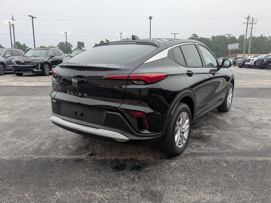 new 2025 Buick Envista car, priced at $26,725