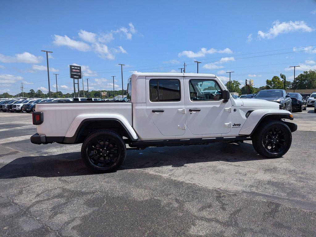 used 2025 Jeep Gladiator car, priced at $36,595