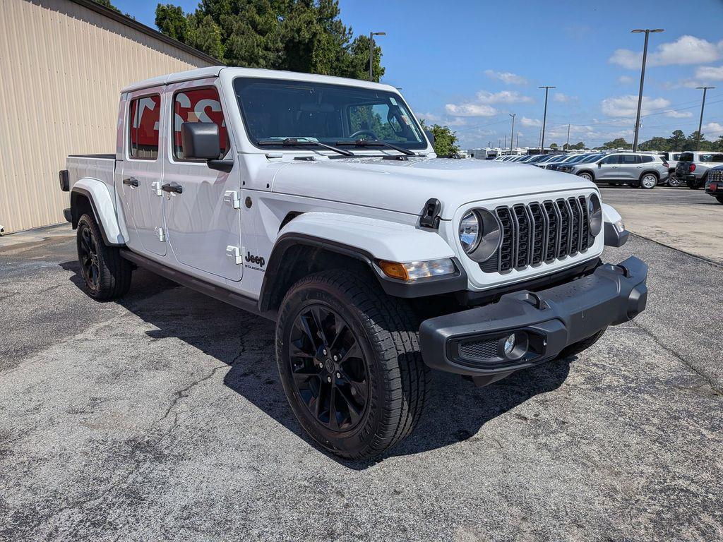 used 2025 Jeep Gladiator car, priced at $36,595
