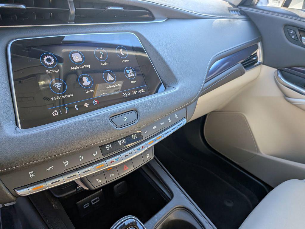 used 2023 Cadillac XT4 car, priced at $30,998