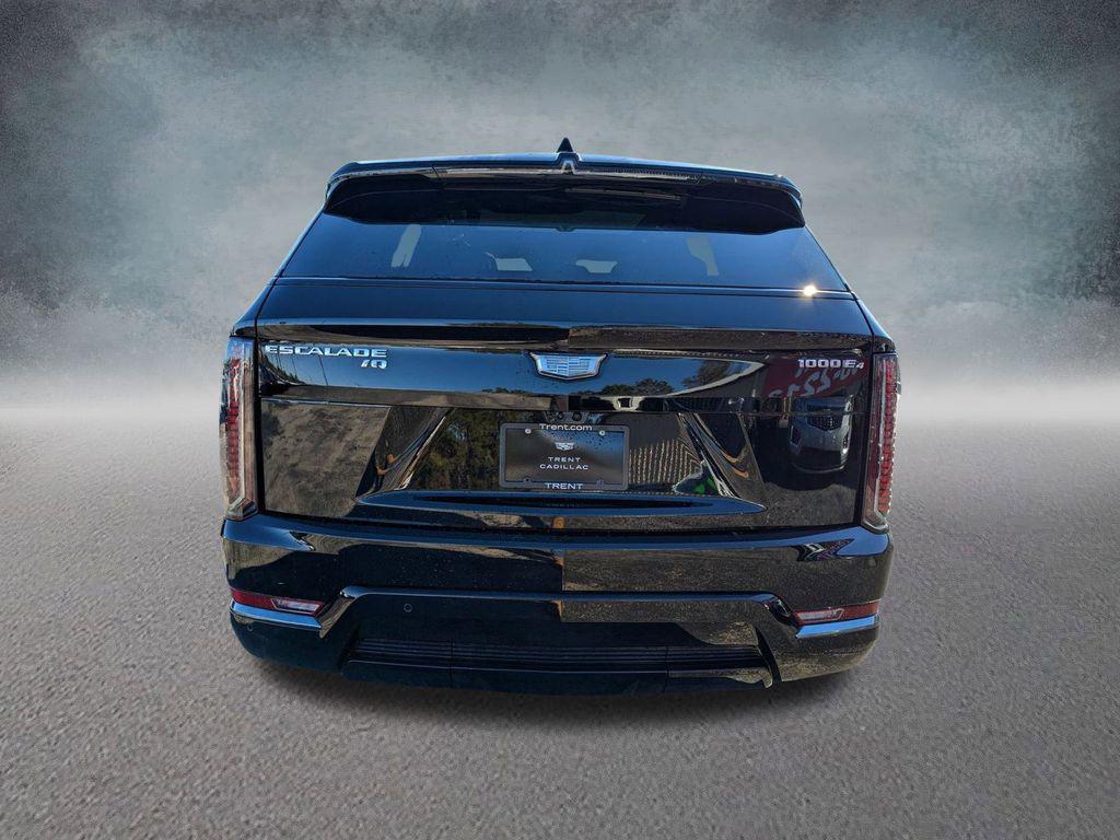 new 2025 Cadillac Escalade IQ car, priced at $137,408