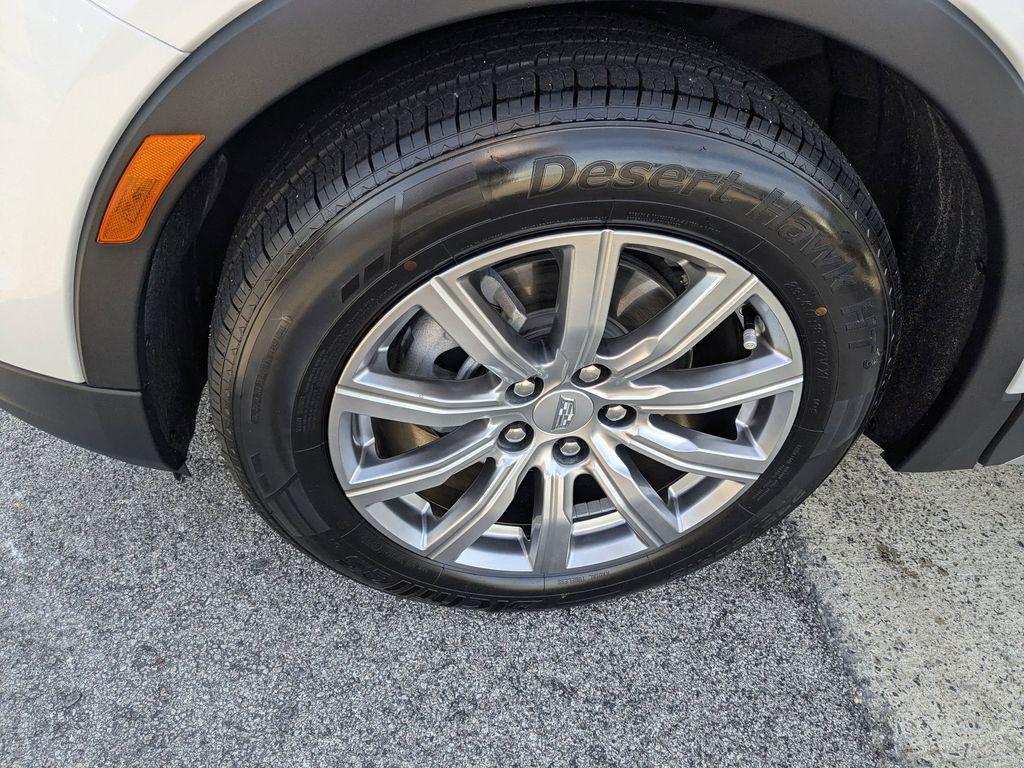 used 2023 Cadillac XT4 car, priced at $27,195