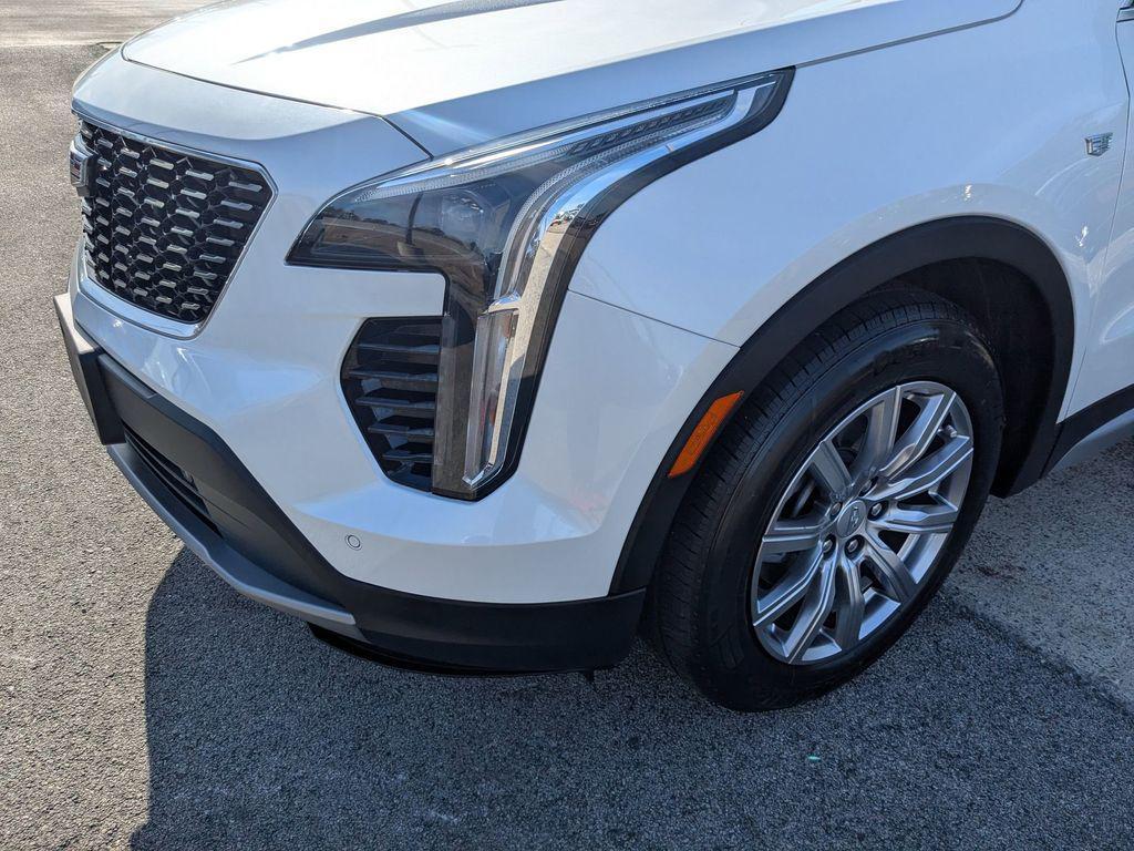 used 2023 Cadillac XT4 car, priced at $27,195