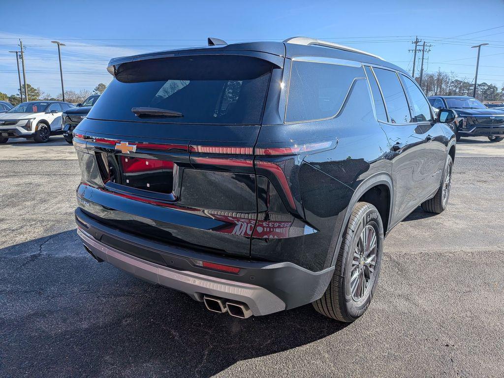 used 2025 Chevrolet Traverse car, priced at $35,500