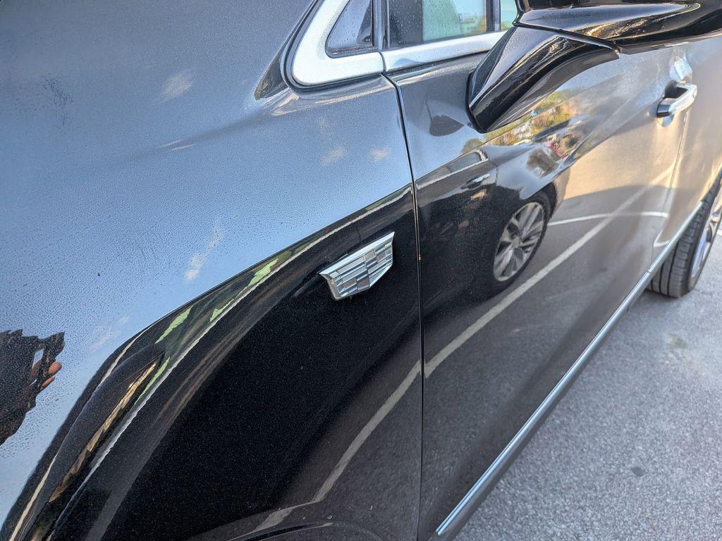 used 2025 Cadillac XT5 car, priced at $47,500