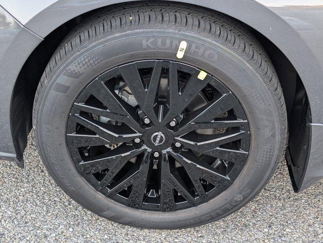 new 2025 Nissan Altima car, priced at $25,495