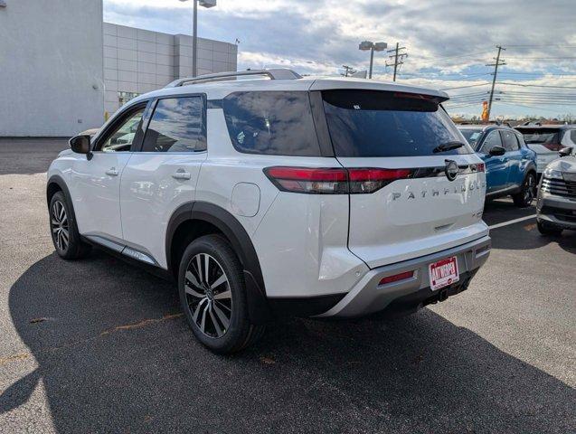 new 2025 Nissan Pathfinder car, priced at $45,508