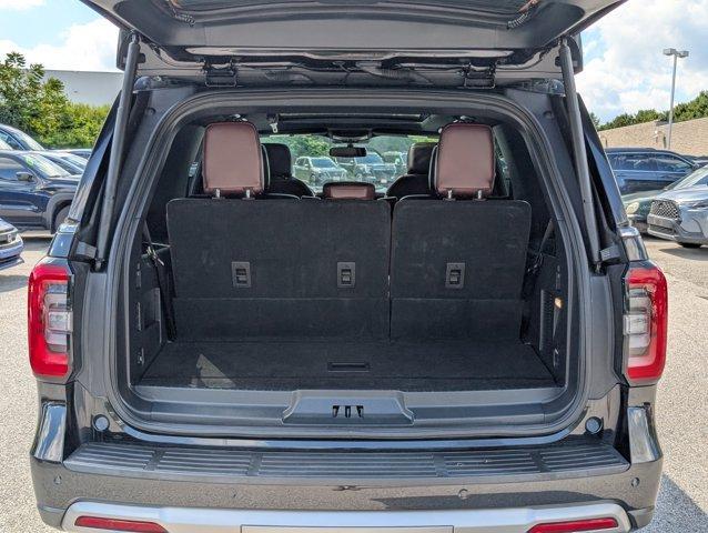 used 2024 Ford Expedition car, priced at $44,500