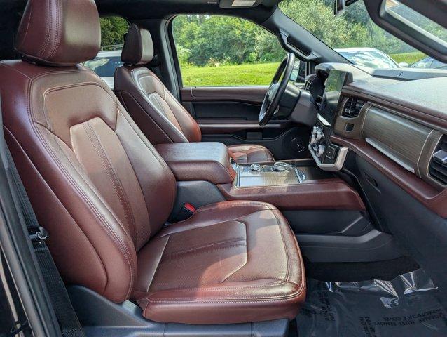 used 2024 Ford Expedition car, priced at $44,500