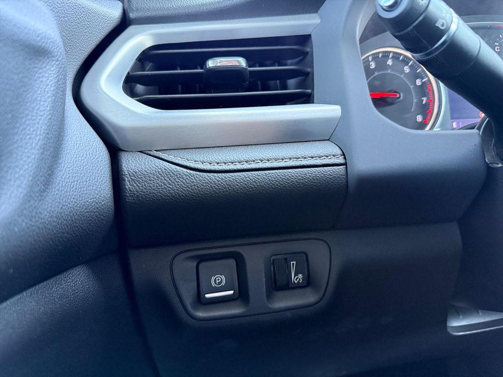 used 2023 GMC Acadia car, priced at $24,299