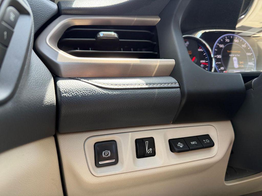 used 2023 GMC Acadia car, priced at $31,399