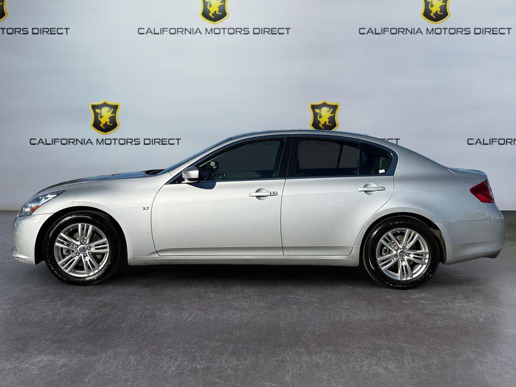 used 2015 INFINITI Q40 car, priced at $13,299