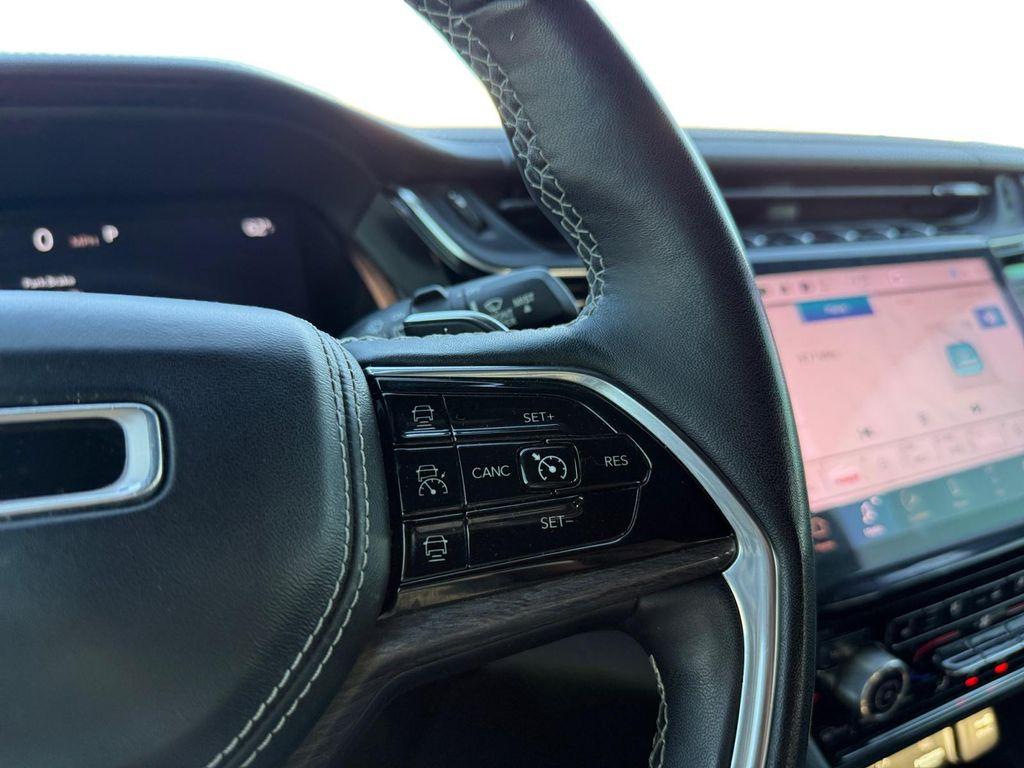 used 2022 Jeep Grand Cherokee car, priced at $26,999