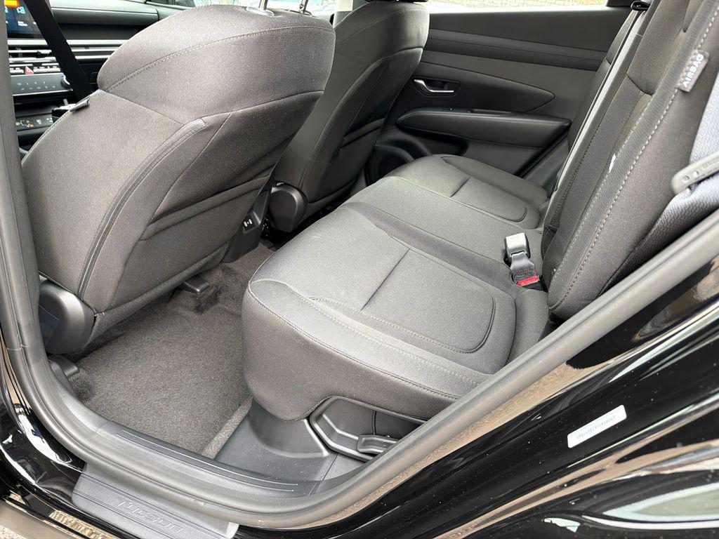 new 2026 Hyundai TUCSON Hybrid car, priced at $30,925