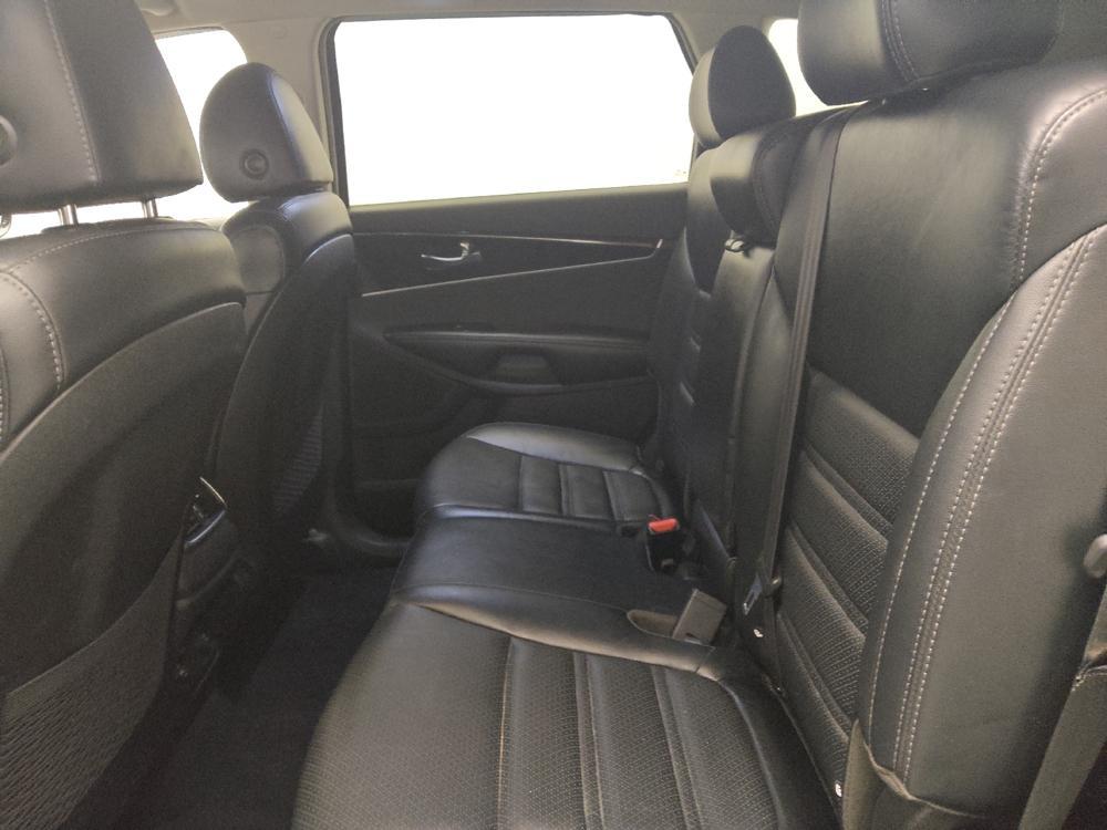 used 2019 Kia Sorento car, priced at $16,295
