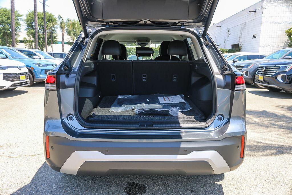new 2026 Volkswagen Tiguan car, priced at $31,629