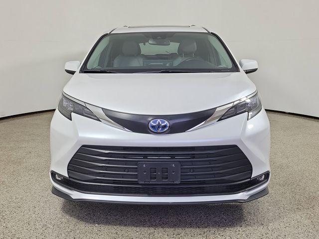 used 2025 Toyota Sienna car, priced at $40,699