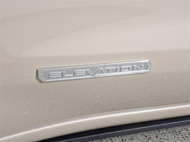 used 2022 GMC Sierra 1500 car, priced at $35,677