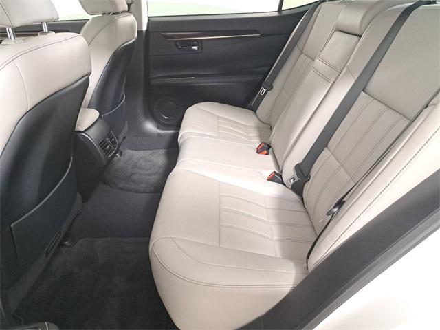 used 2018 Lexus ES 350 car, priced at $20,777