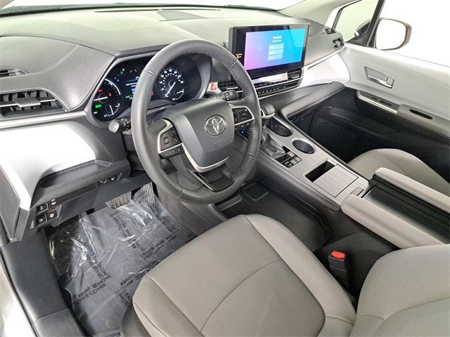 used 2025 Toyota Sienna car, priced at $41,999
