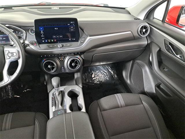 used 2025 Chevrolet Blazer car, priced at $26,999