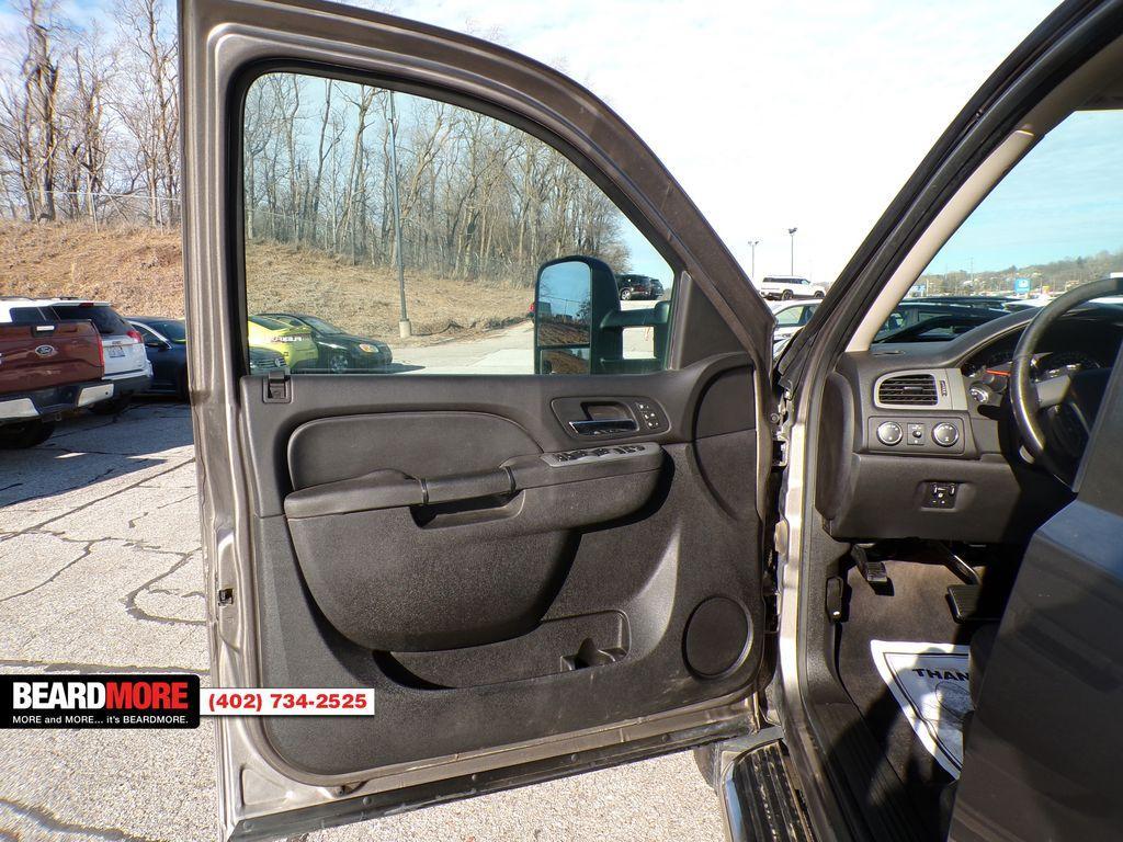 used 2014 Chevrolet Silverado 2500 car, priced at $24,789