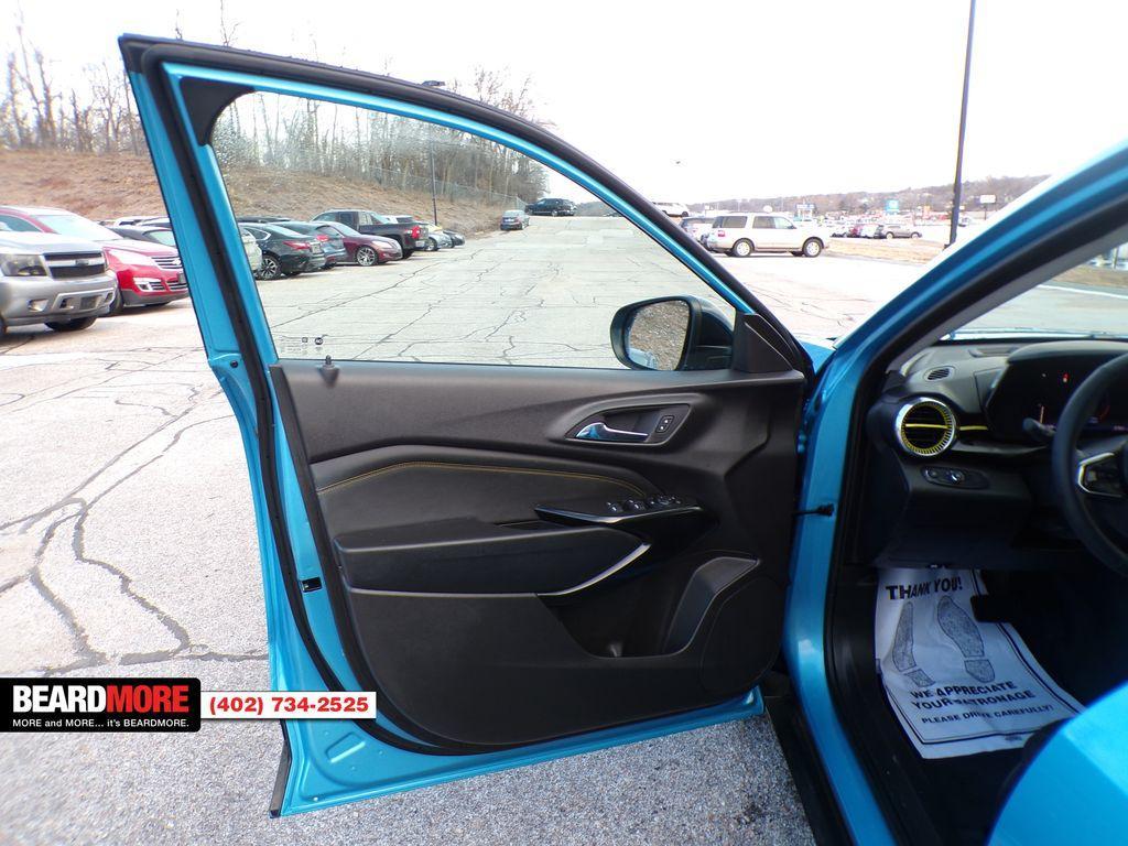 used 2025 Chevrolet Trax car, priced at $24,522