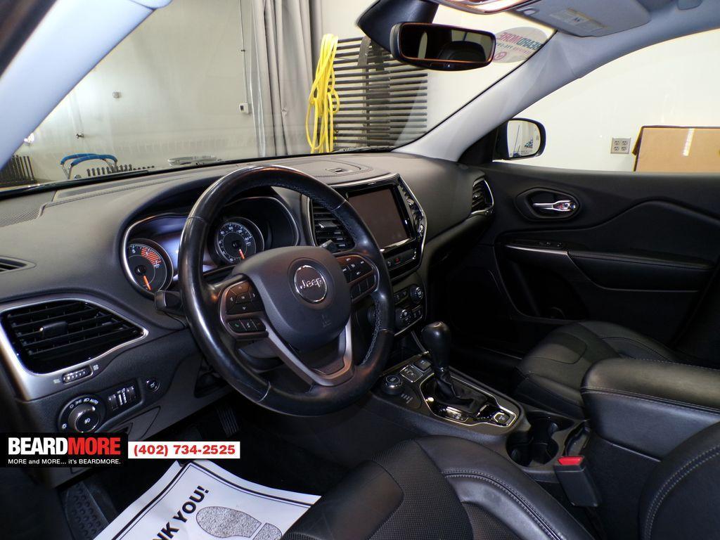 used 2020 Jeep Cherokee car, priced at $20,287