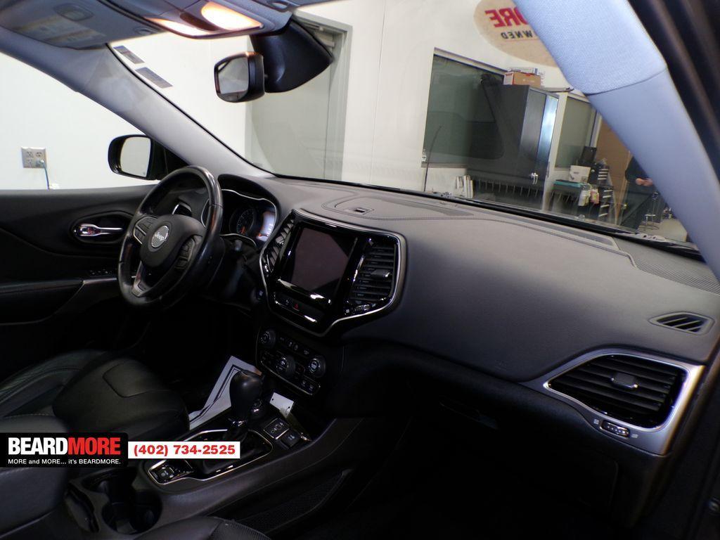 used 2020 Jeep Cherokee car, priced at $20,287