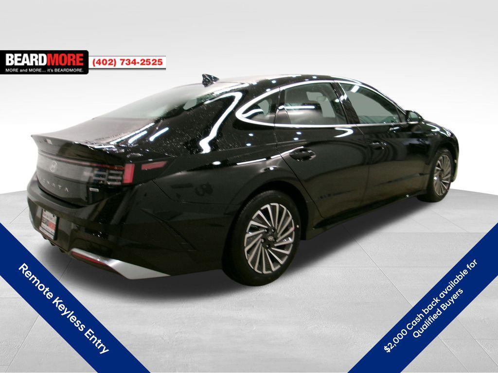 new 2025 Hyundai Sonata Hybrid car, priced at $28,020