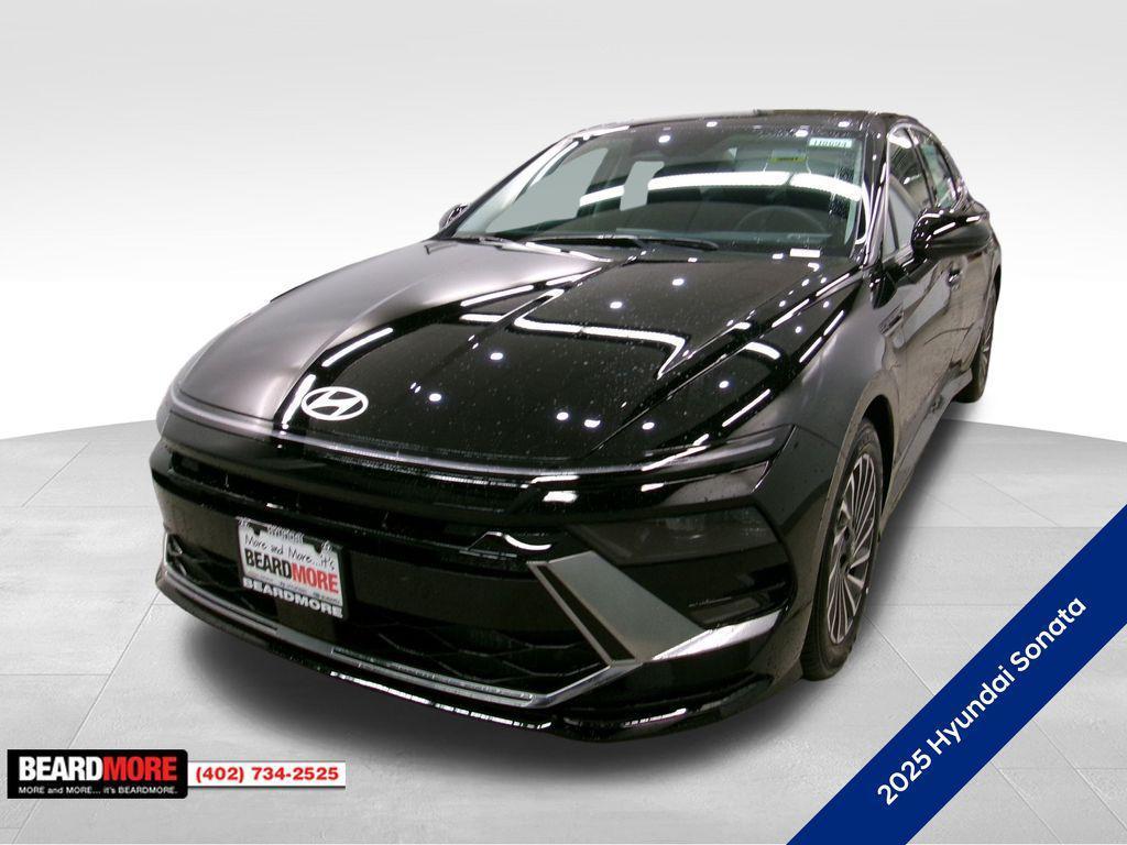 new 2025 Hyundai Sonata Hybrid car, priced at $28,020