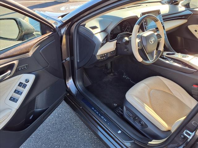 2019 Brownstone Toyota Avalon