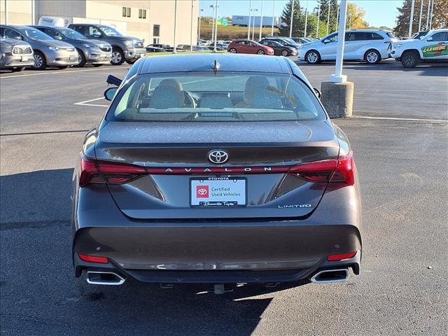 2019 Brownstone Toyota Avalon