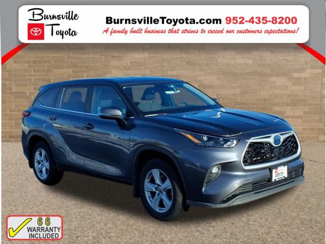 used 2023 Toyota Highlander Hybrid car, priced at $25,067