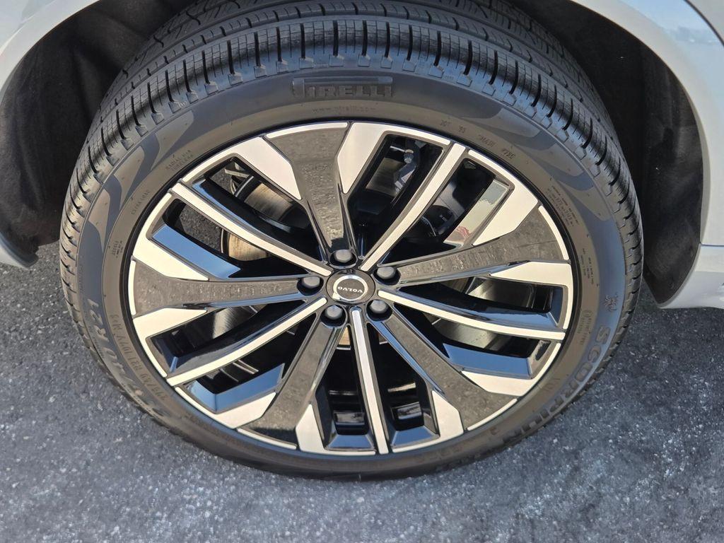 new 2026 Volvo XC90 Plug-In Hybrid car, priced at $85,244