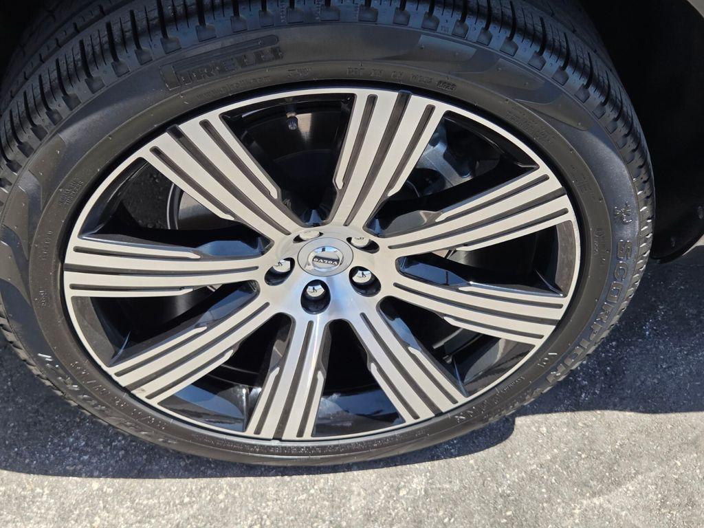 used 2024 Volvo XC90 Recharge Plug-In Hybrid car, priced at $61,494
