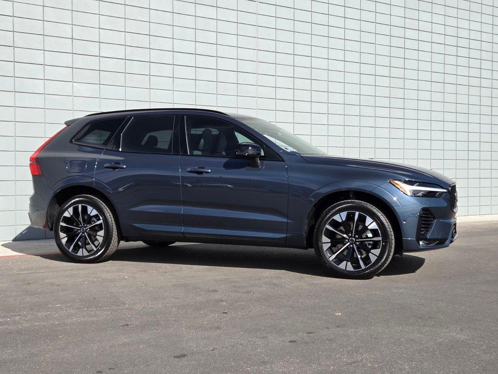 new 2026 Volvo XC60 car, priced at $56,325
