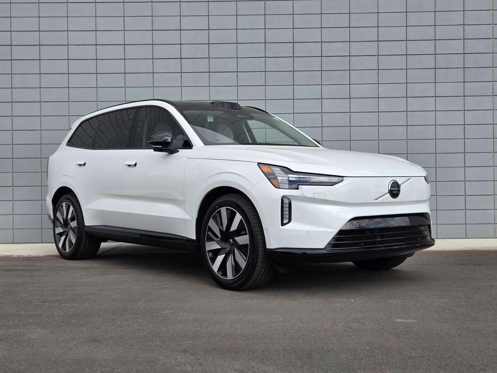 new 2025 Volvo EX90 car, priced at $81,445