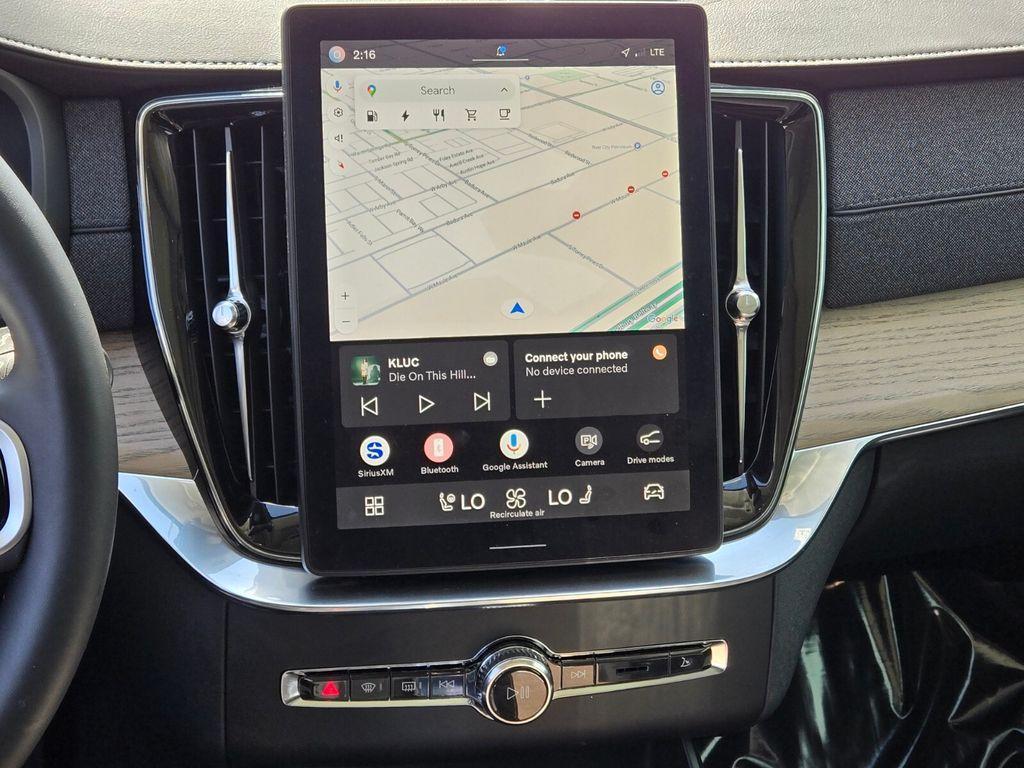 new 2025 Volvo XC90 Plug-In Hybrid car, priced at $75,095