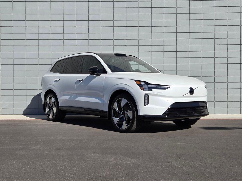 new 2025 Volvo EX90 car, priced at $78,910