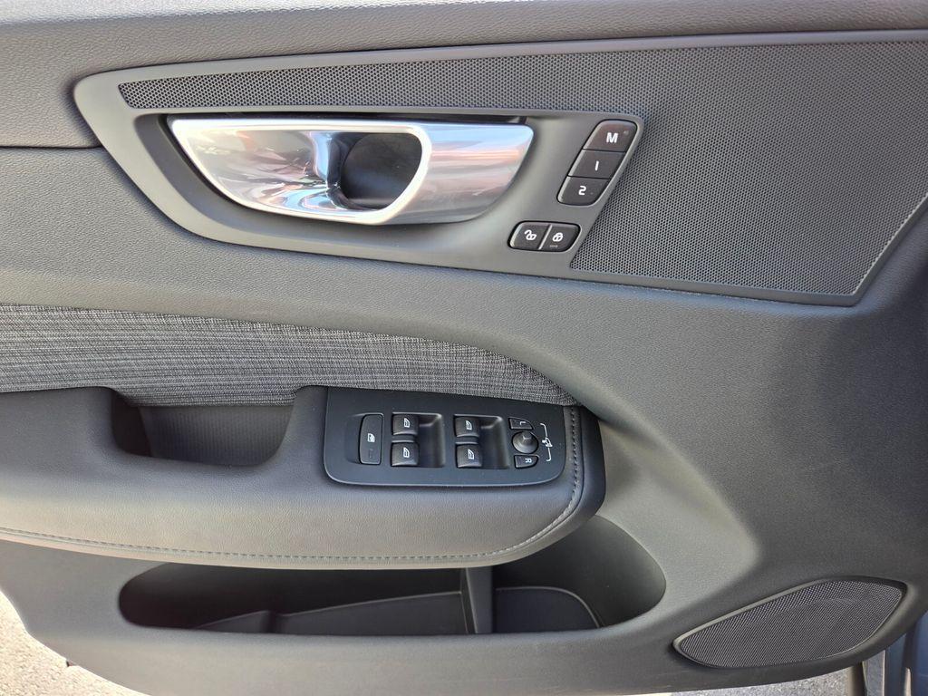 used 2024 Volvo XC60 Recharge Plug-In Hybrid car, priced at $41,977