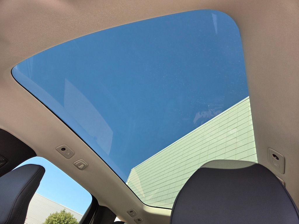 new 2025 Volvo EX90 car, priced at $77,335